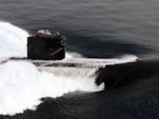 American nuclear sub USS Pittsburgh arrives in Scotland