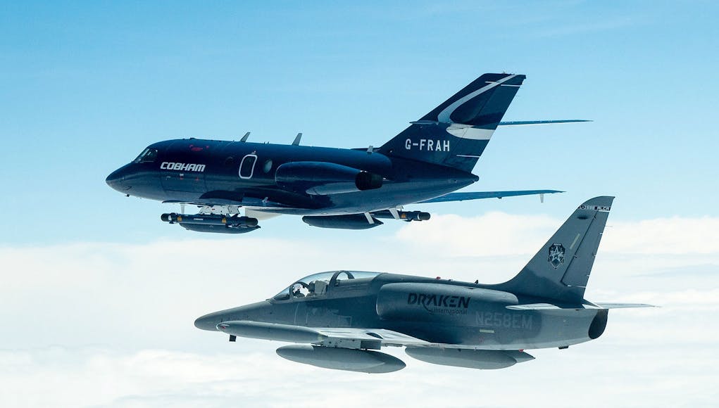 Cobham-and-Draken-sign-Teaming-Agreement2
