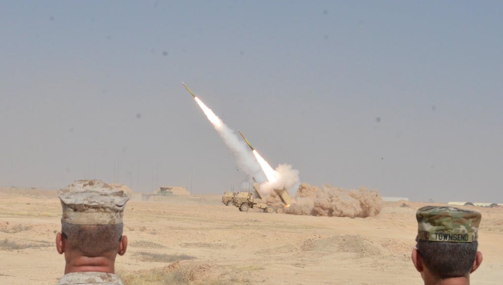 Leaders watch HIMARS launch toward ISIL