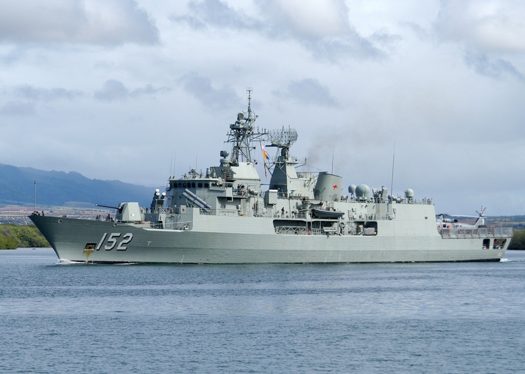 The Australian Anzac-class frigate HMAS Warramunga departs Pearl Harbor to support RIMPAC 2010 exercises. (U.S. Navy photo by Mass Communication Specialist 1st Class Jason Swink/Released)