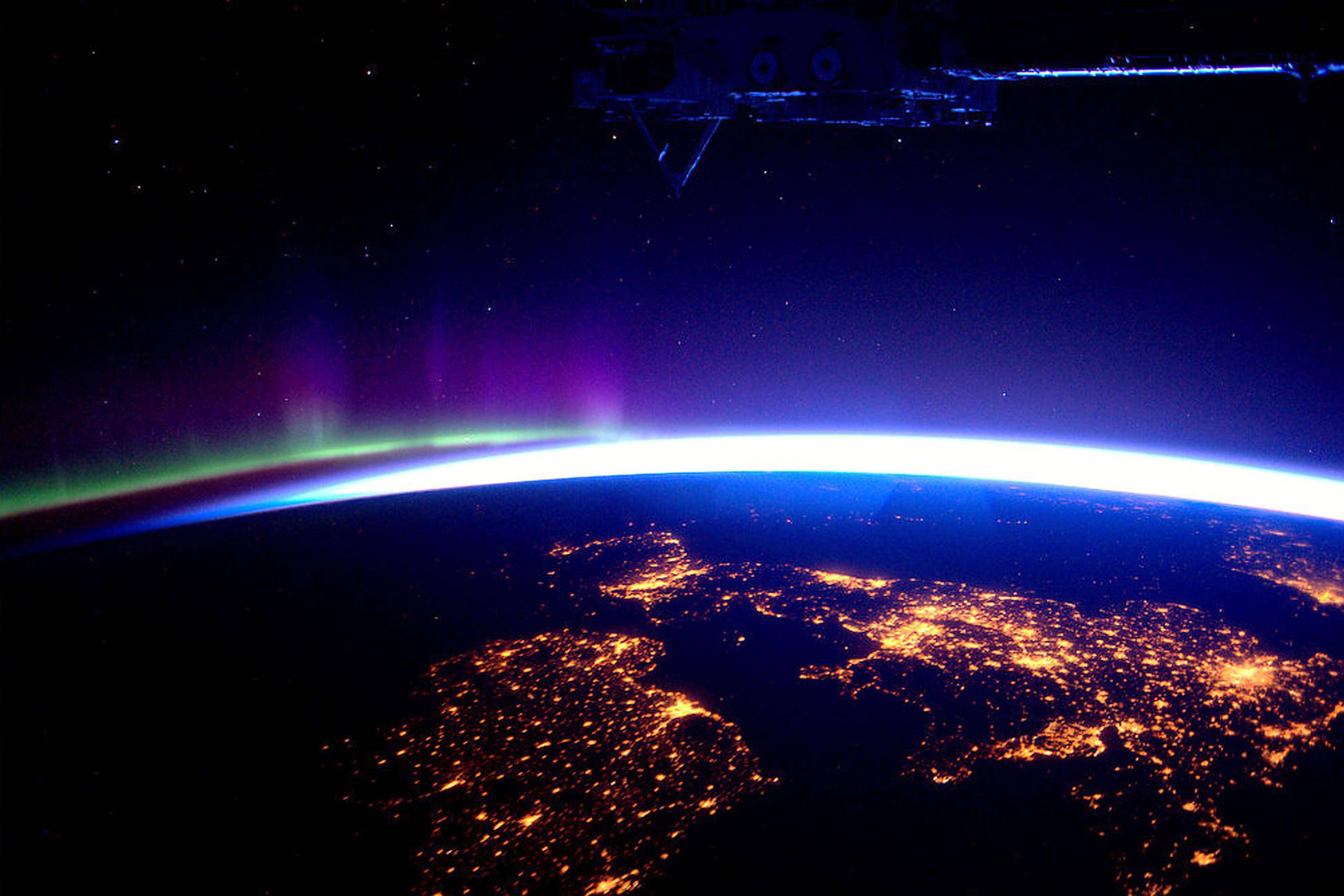 UK space industry welcomes Government investment into new satellite