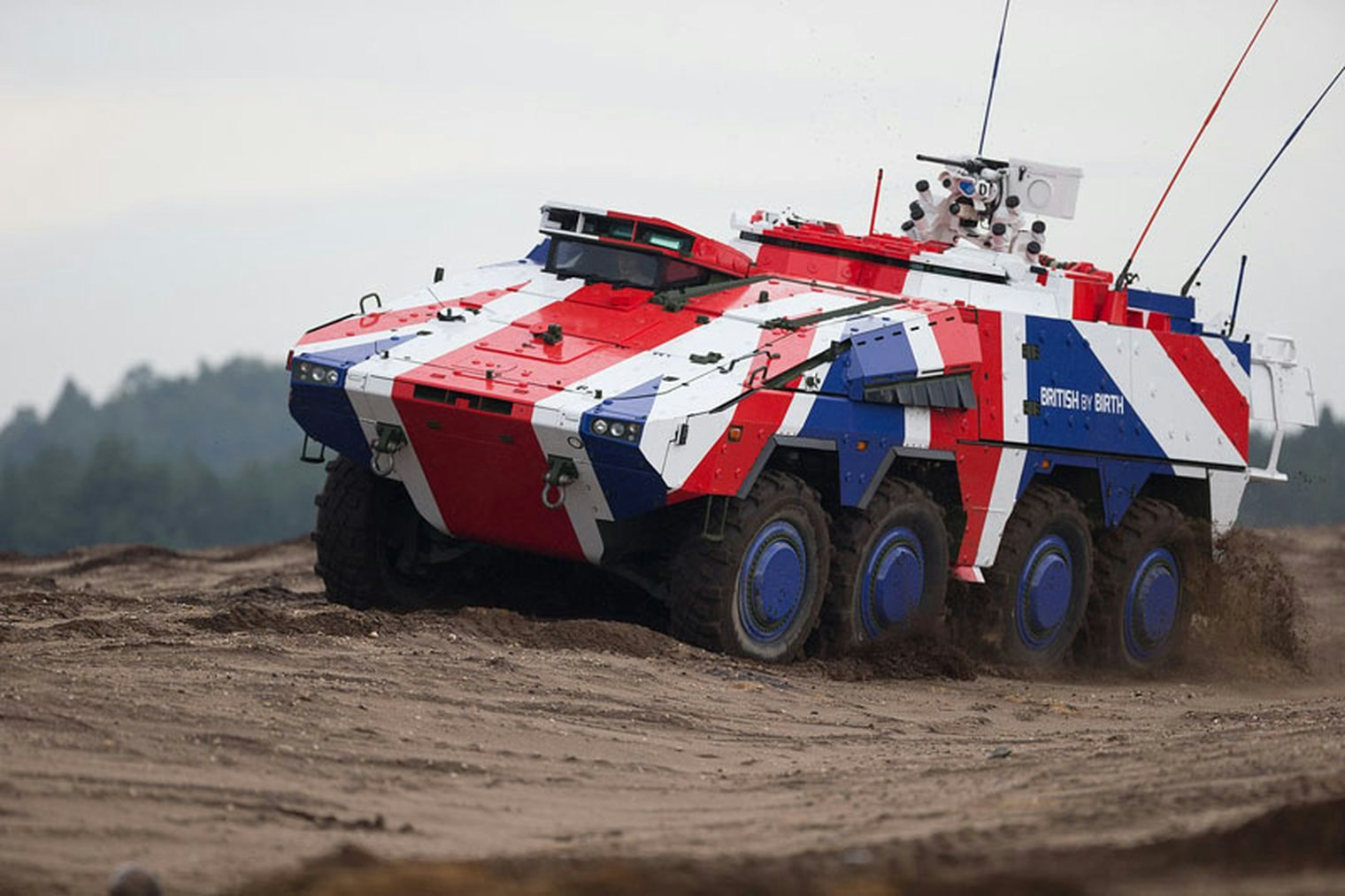 british-army-selects-boxer-armoured-vehicles