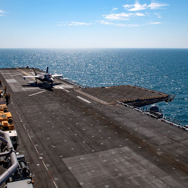 F-35Bs from American assault ship to fight Islamic State