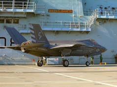American jets augment HMS Queen Elizabeth air wing