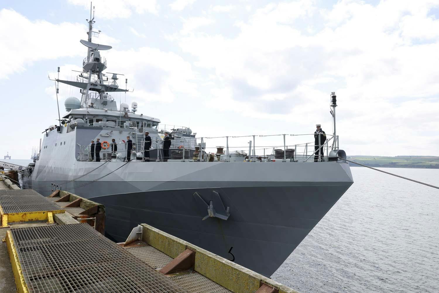 First Royal Navy ship docks in Brisbane after three decades