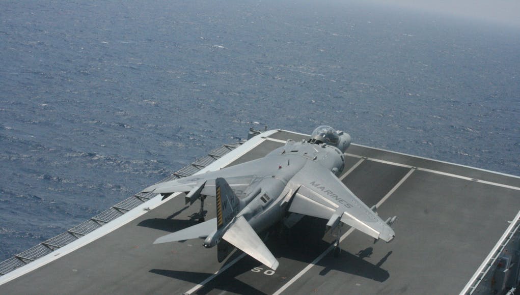 USMC-Harrier-Abroad-British-Warship-HMS-Illustrious-2007.jpg