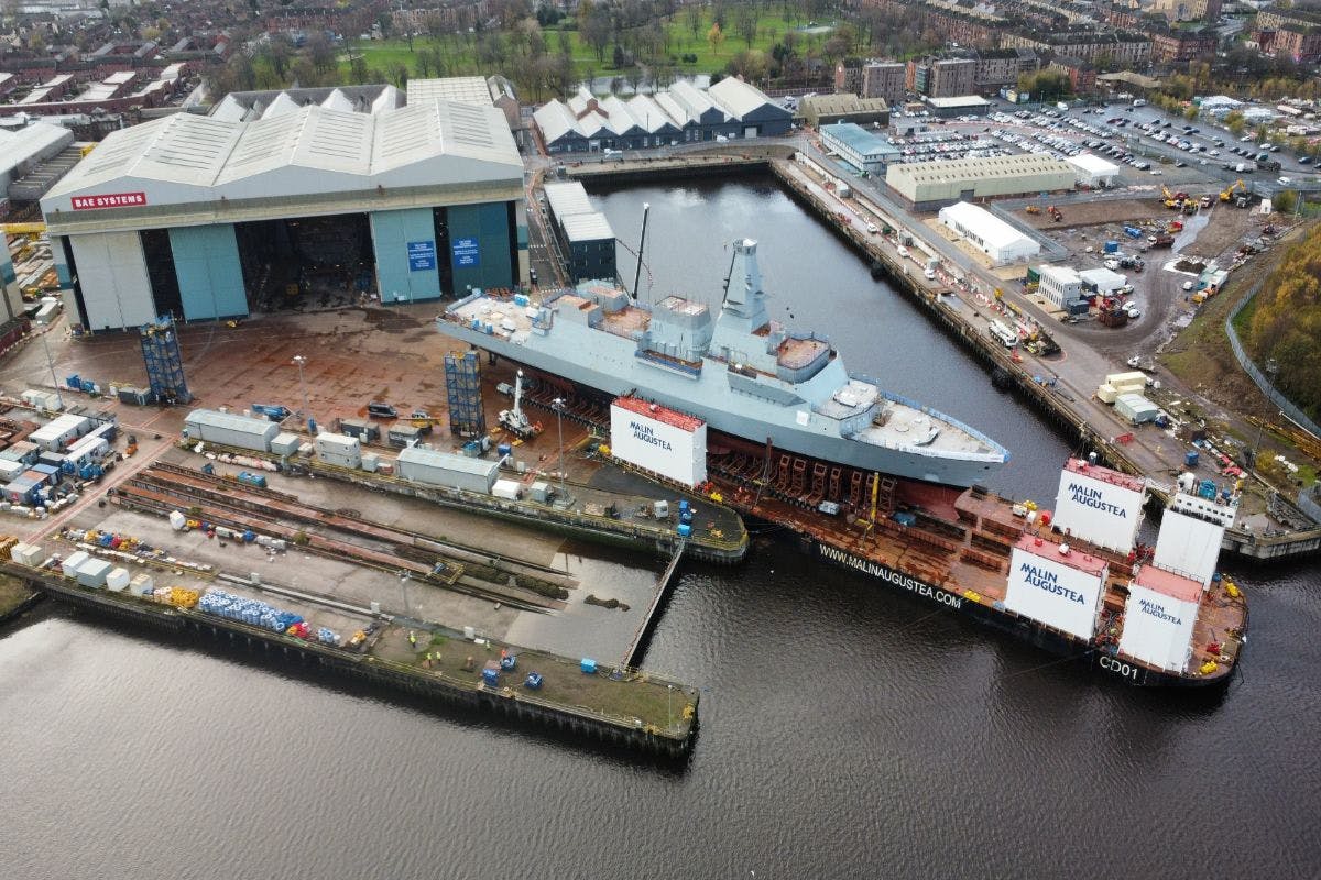 Timelapse shows the construction of a frigate in Glasgow