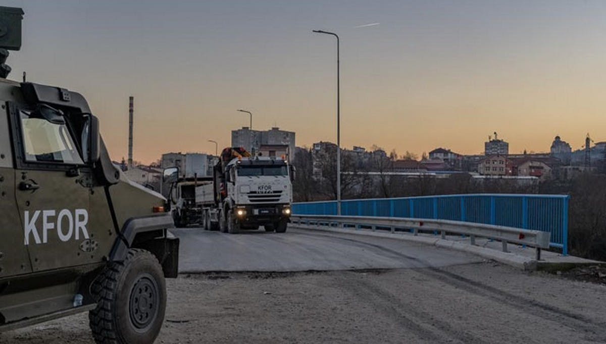 NATO mission dismantles last barricades in Kosovo