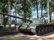 Russia deploying more 60 year old tanks in Ukraine