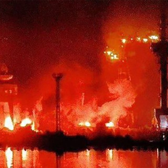 Russian grip on Crimea looks shaky