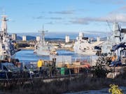 Video shows warships arriving in Glasgow ahead of exercise