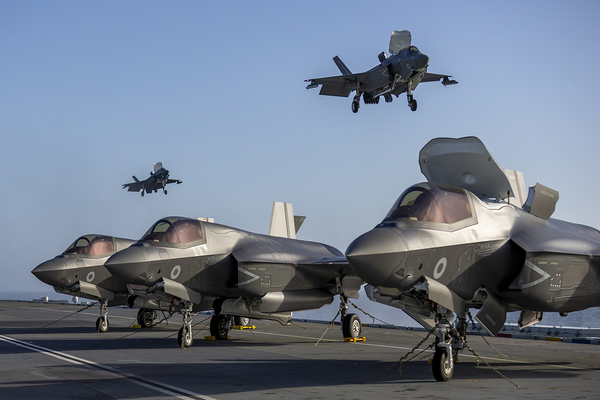 Britain takes delivery of more new F 35 stealth jets