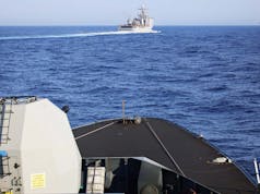 British Destroyer ‘sole escort’ for American assault ship