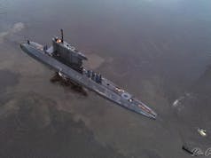 Drone shots show Dutch submarine arriving in Edinburgh