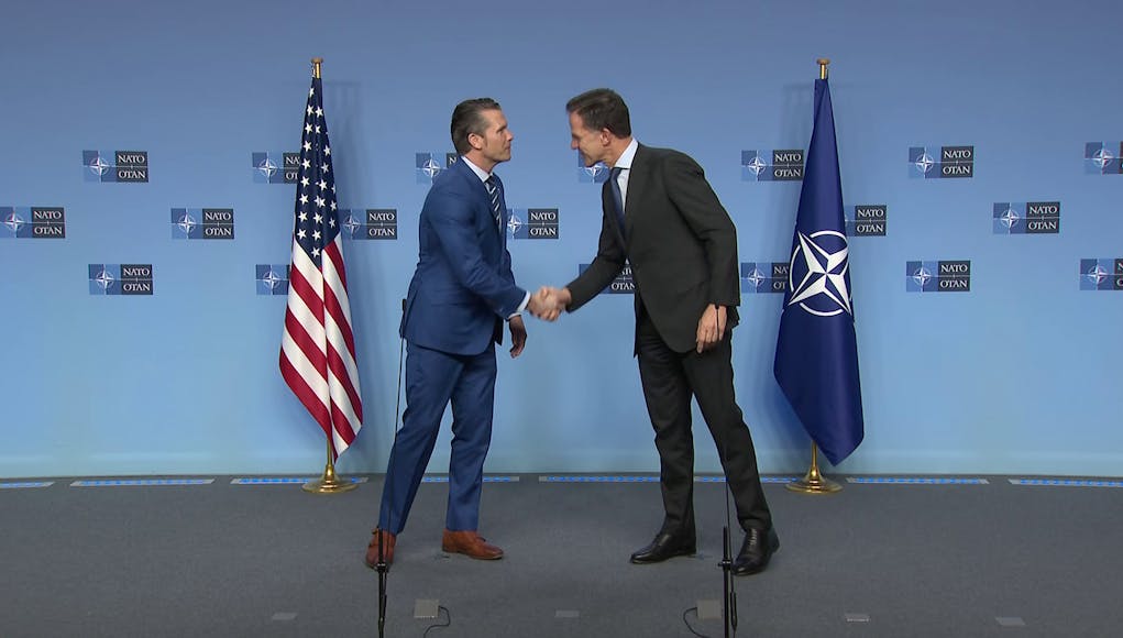 vlcsnap-2025-02-13-09h01m06s115