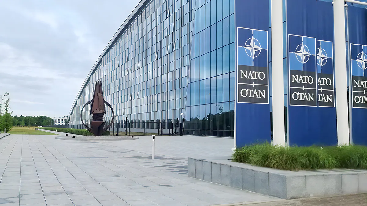 NATO chief praises Estonia and urges Allies on 5%
