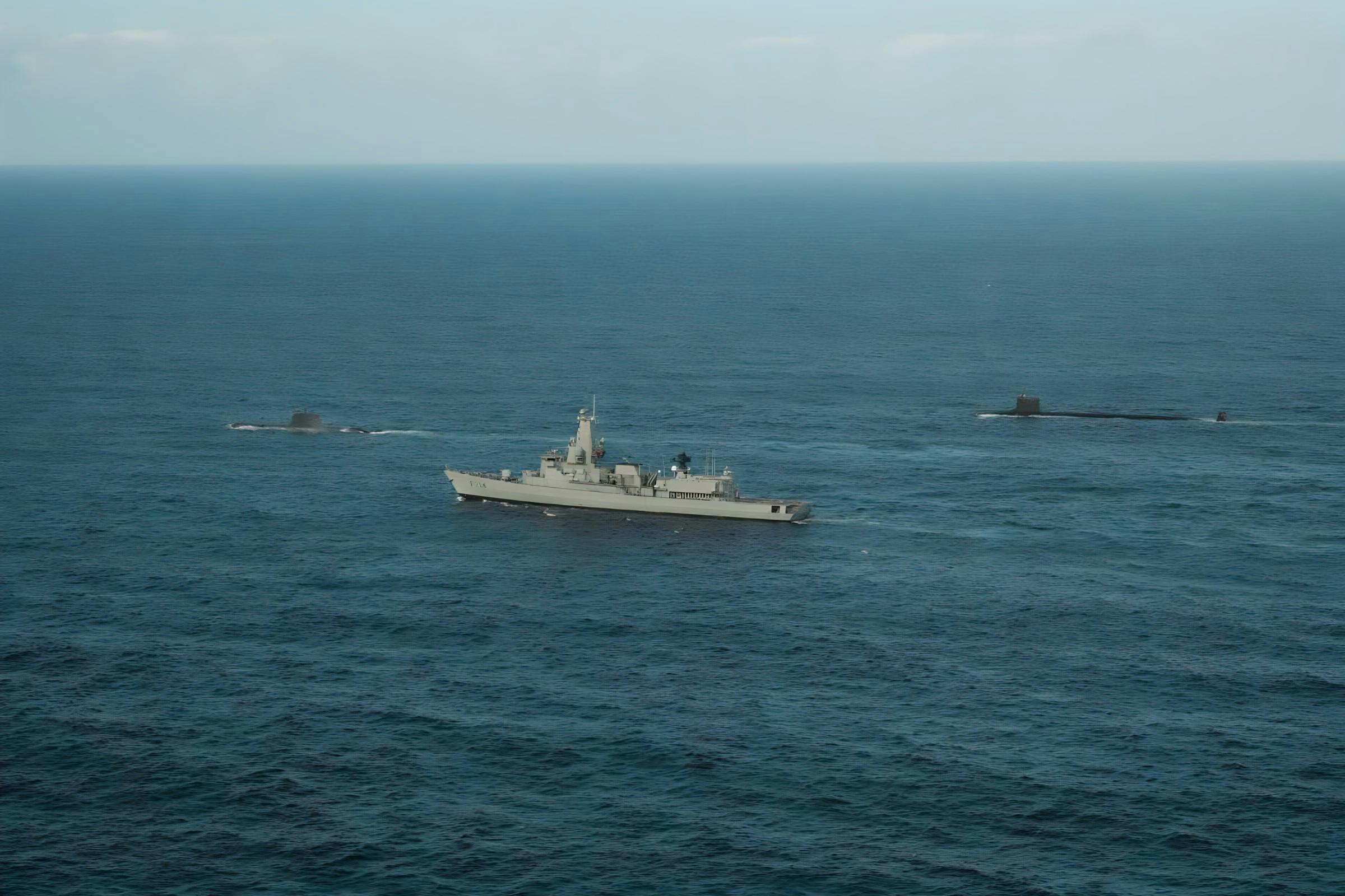 Ukraine directs forces ‘against’ NATO warships off Portugal