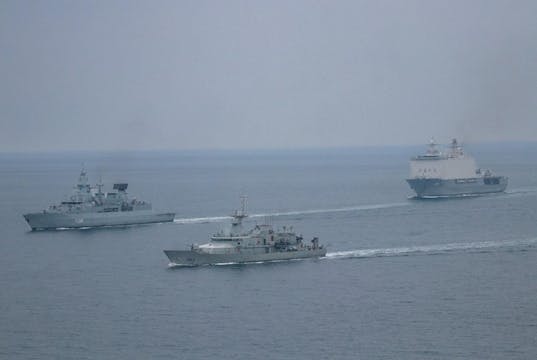 NATO warships dock in Dublin for visit
