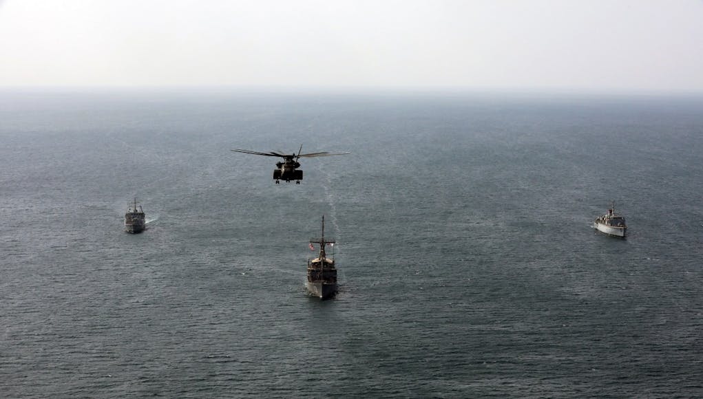 Saudi, UK, U.S. Naval Forces Conduct Mine Countermeasures Training