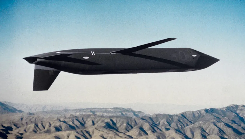 US Air Force awards Lockheed Martin, Raytheon $900m Long Range Stand ...