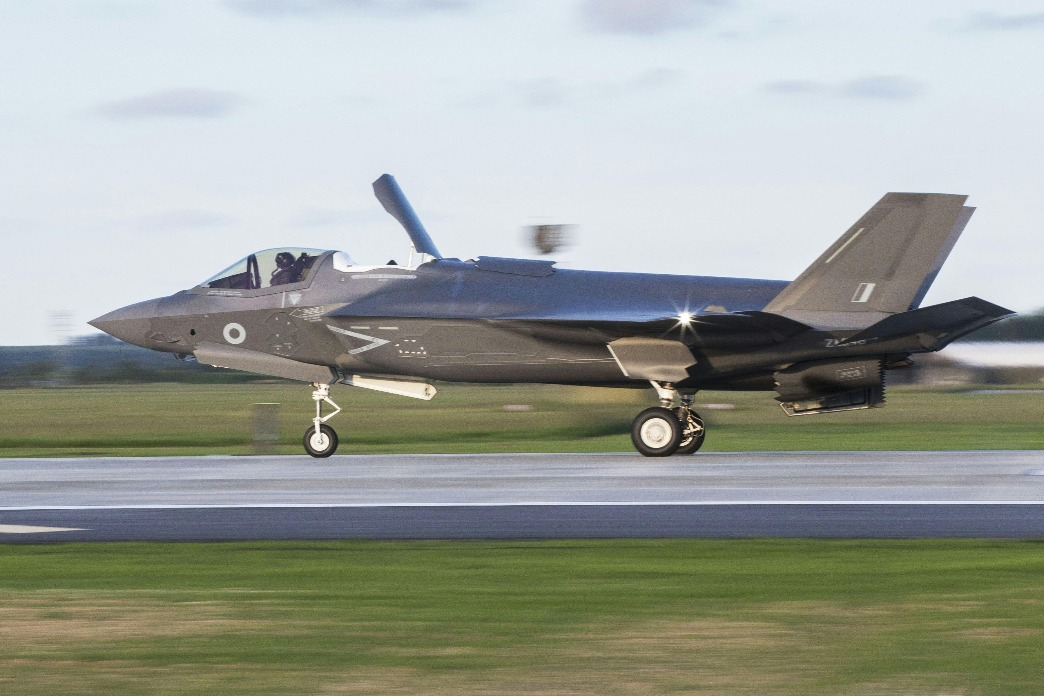 F-35 jets use new landing pads at RAF Marham for the first time