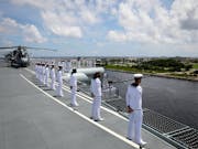 A look at the reaction HMS Queen Elizabeth and her crew are receiving in Florida