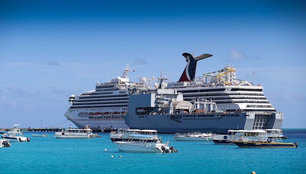 RFA MAOUNTS BAY MAKES WRE VISIT TO GRAND TURK