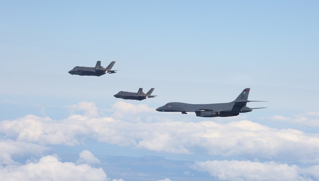 Norwegian-F-35s-and-US-B-1B