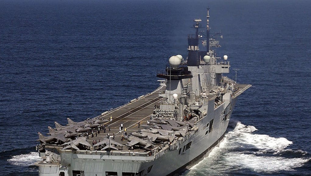 1280px-HMS_Illustrious_on_Exercise_Neptune_Warrior._MOD_45146078