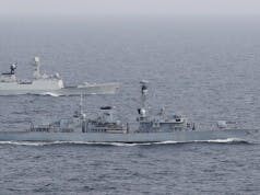 British frigate escorts Chinese warship through English Channel