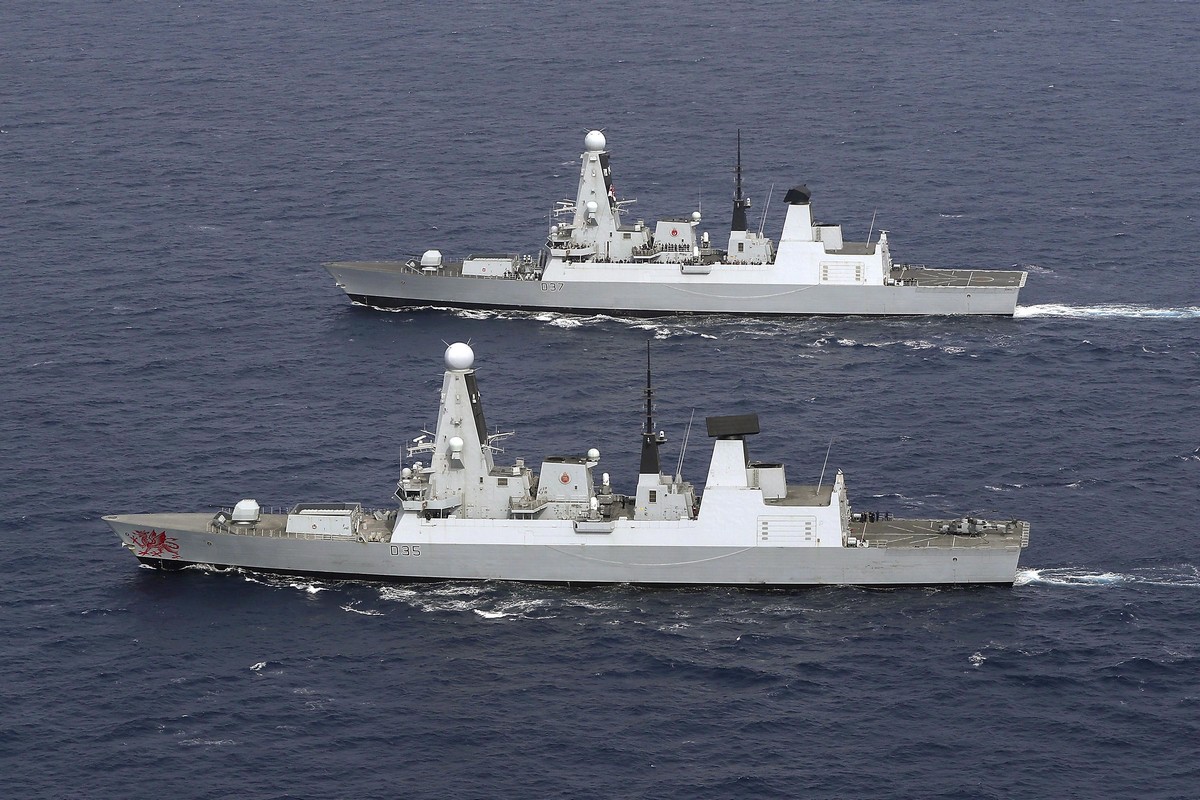 What is the status of each Type 45 Destroyer?