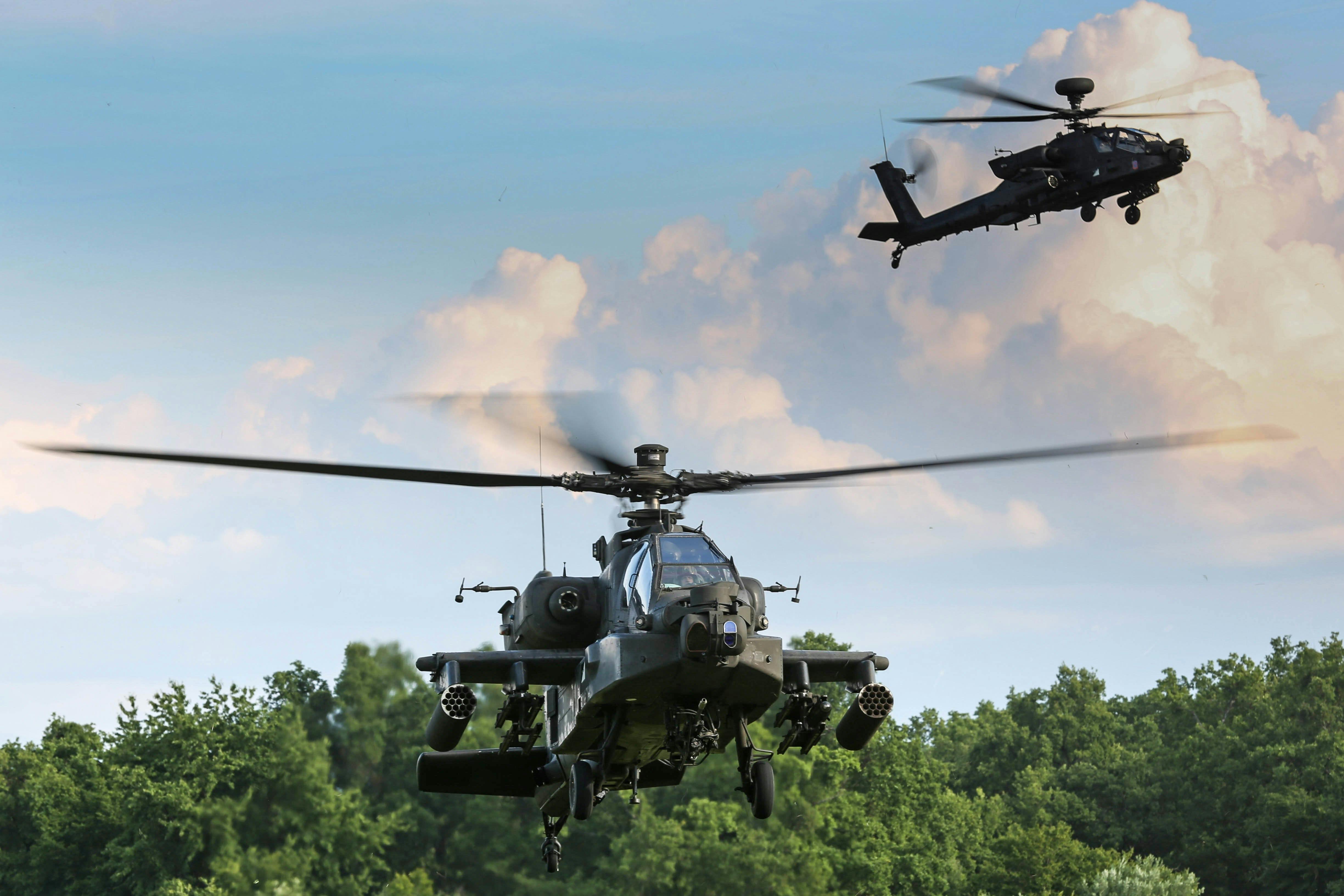 British Army tests battlefield support to helicopters