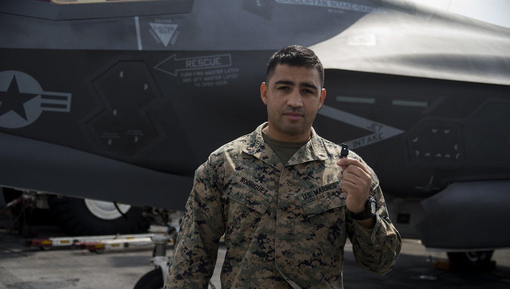 3-D printer-capable Marines with 31st MEU print replacement part for F-35B