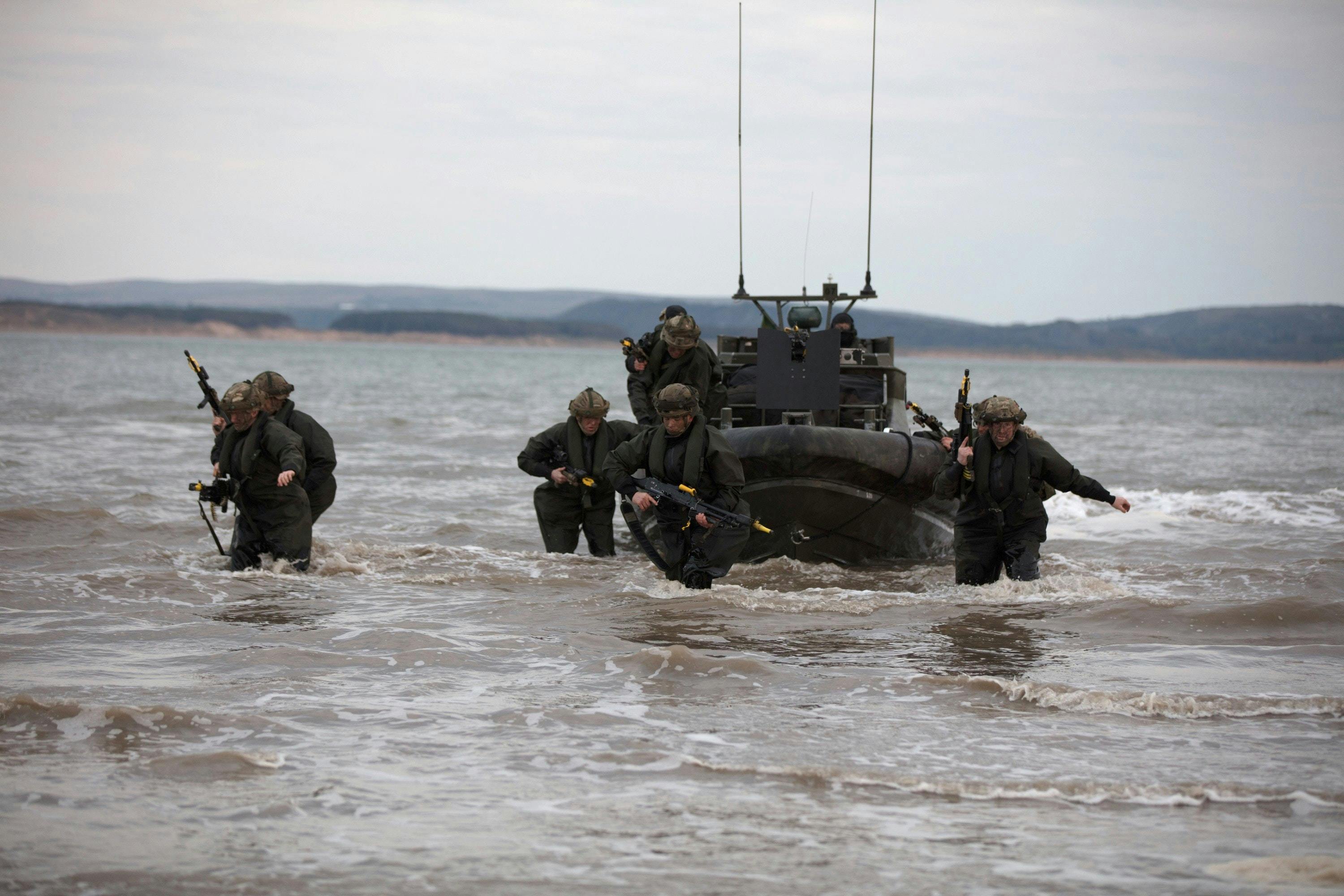 British Commandos train almost 1,000 Ukrainian Marines